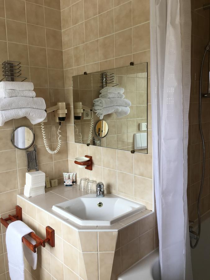 Logis Les Voiliers Hotel Peigney Luaran gambar