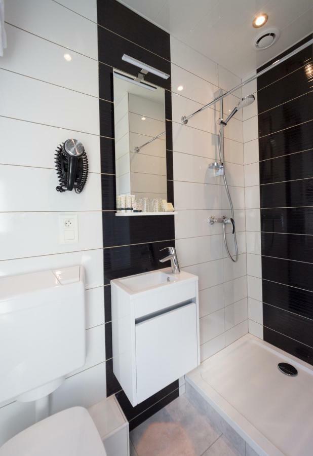 Logis Les Voiliers Hotel Peigney Luaran gambar
